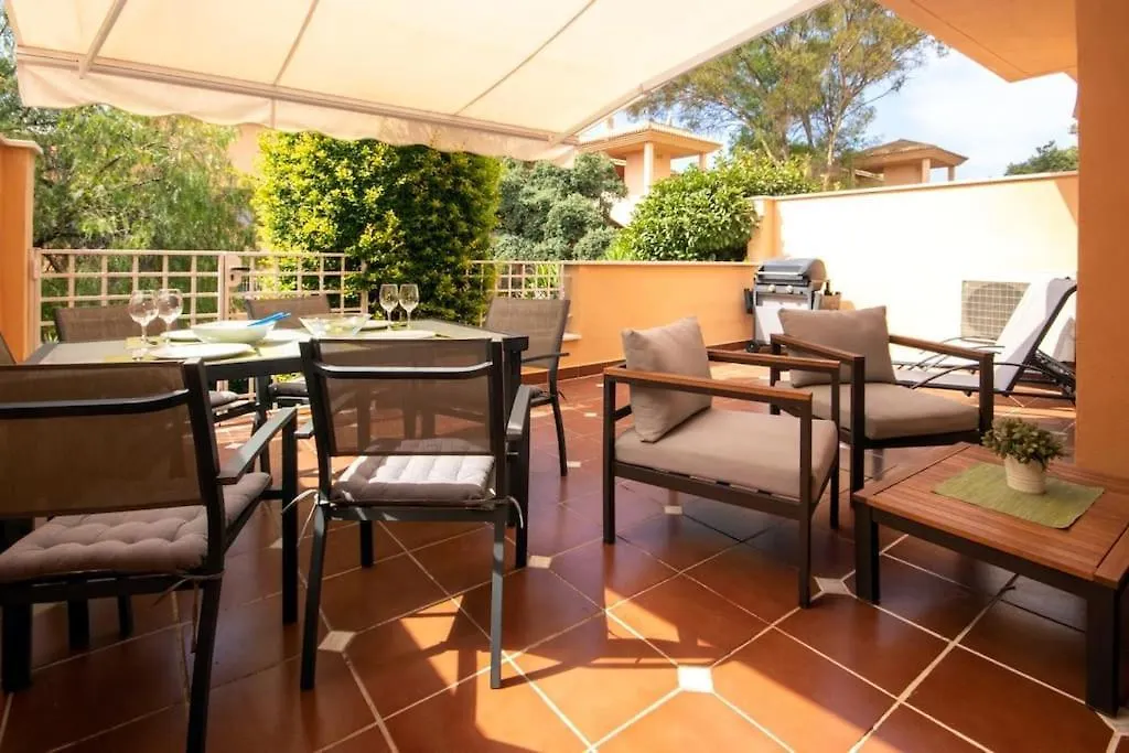מארבלה Amazing Modern Apartment Next To Pool.