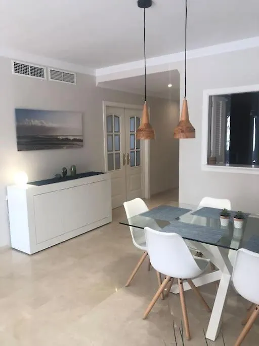 Amazing Modern Apartment Next To Pool. Marbella Spain